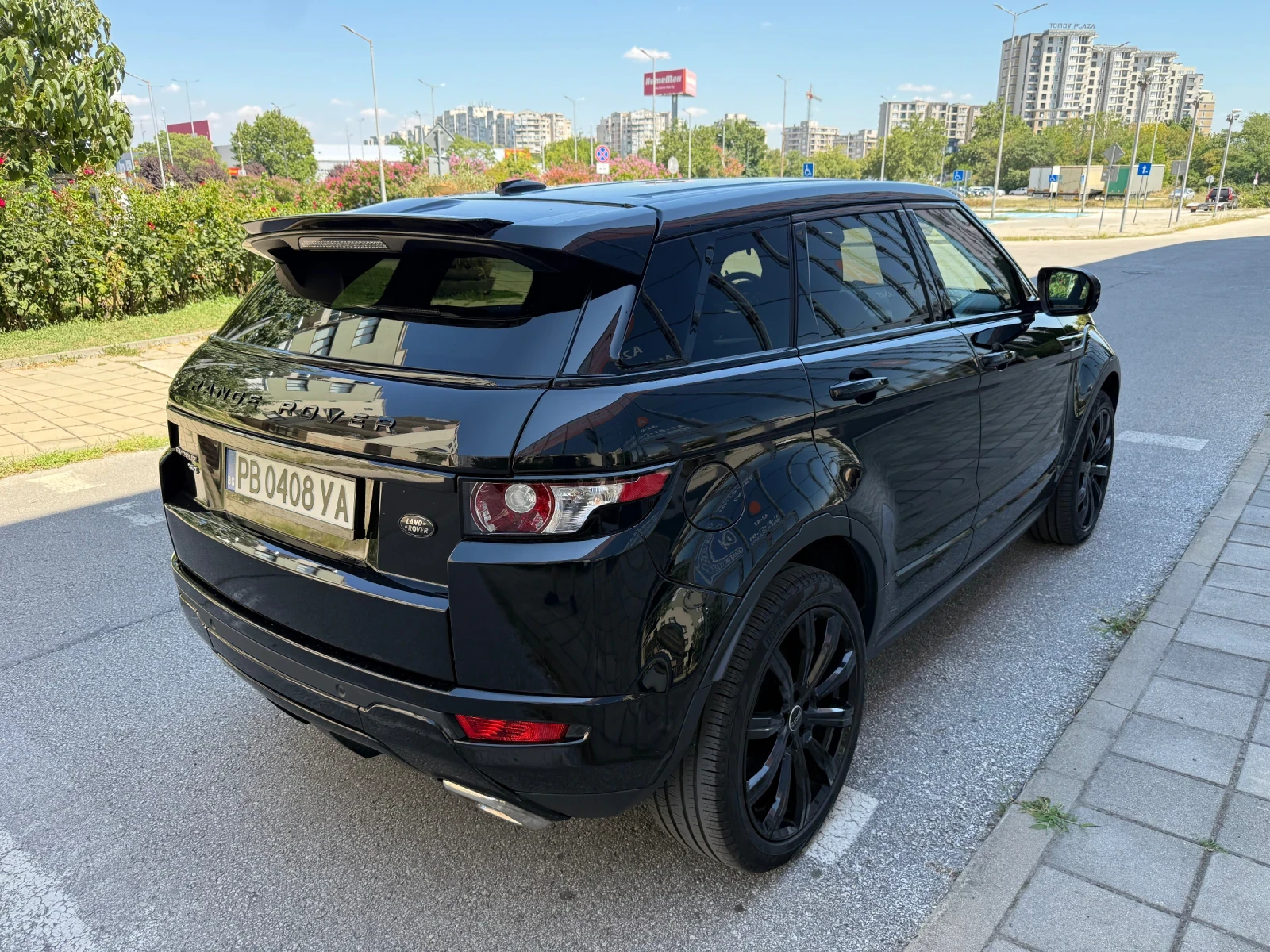 Land Rover Evoque 2.0 si 4x4  Black Edition-Full, снимка 5 - Автомобили и джипове - 55675072