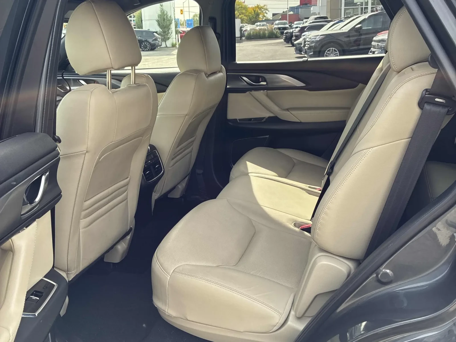 Mazda CX-9 AWD GT* Обдухв* Подгрев* Bose* 360* Head-up* 7Мест, снимка 9 - Автомобили и джипове - 56205438