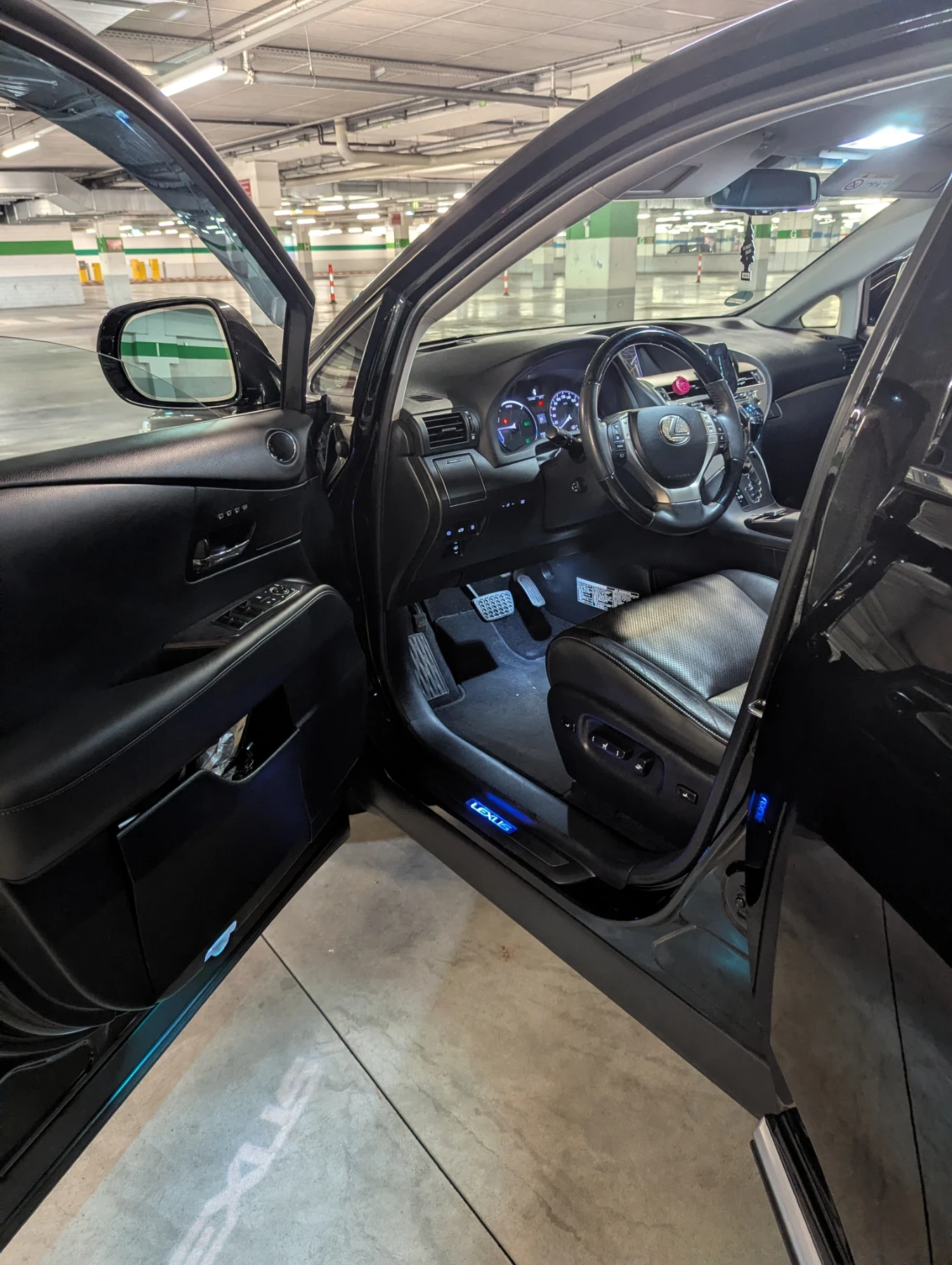 Lexus RX 450h  Luxury Line 4WD , снимка 9 - Автомобили и джипове - 56331532