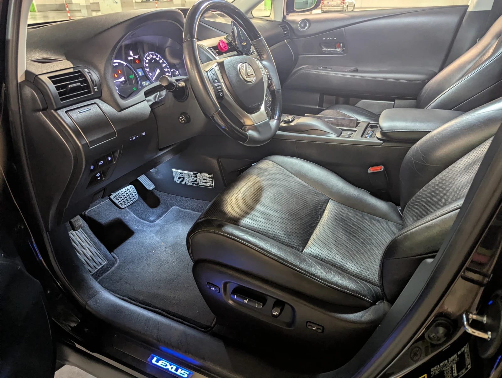 Lexus RX 450h  Luxury Line 4WD , снимка 10 - Автомобили и джипове - 56331532