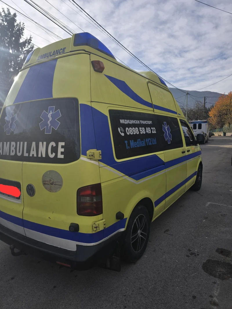 VW T5, снимка 5 - Бусове и автобуси - 52398162