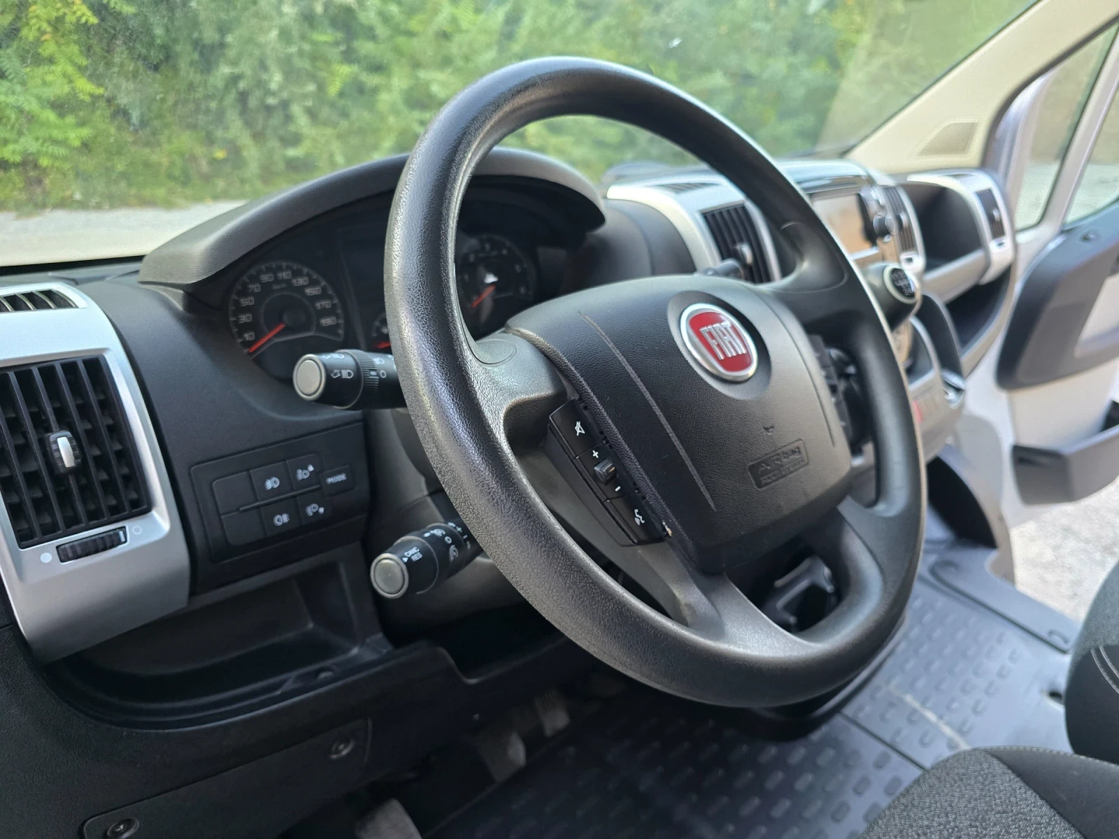 Fiat Ducato 2.3 JTD L2H1 - изображение 7