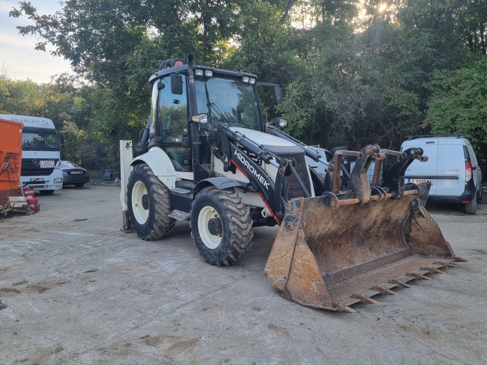 ����� Hidromek 102B � ��� � ����� ���� | Mobile.bg � ����������� 2
