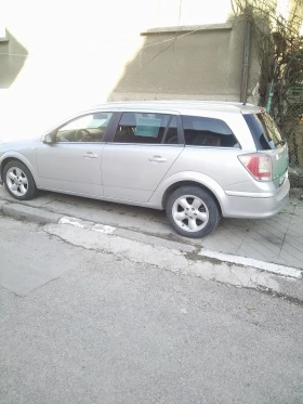 Opel Astra CDTI, снимка 4
