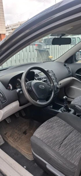 Kia Ceed, снимка 8