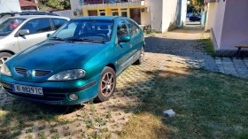 Renault Megane 1.6i 16V, снимка 4