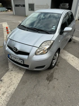 Toyota Yaris 1.3-VVTI AUTOMATIC, снимка 1