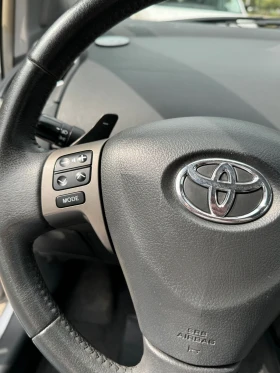 Toyota Yaris 1.3-VVTI AUTOMATIC, снимка 14