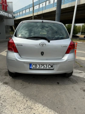 Toyota Yaris 1.3-VVTI AUTOMATIC, снимка 4