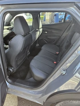 Peugeot 2008 e-2008 GT 54kWh | Mobile.bg    13