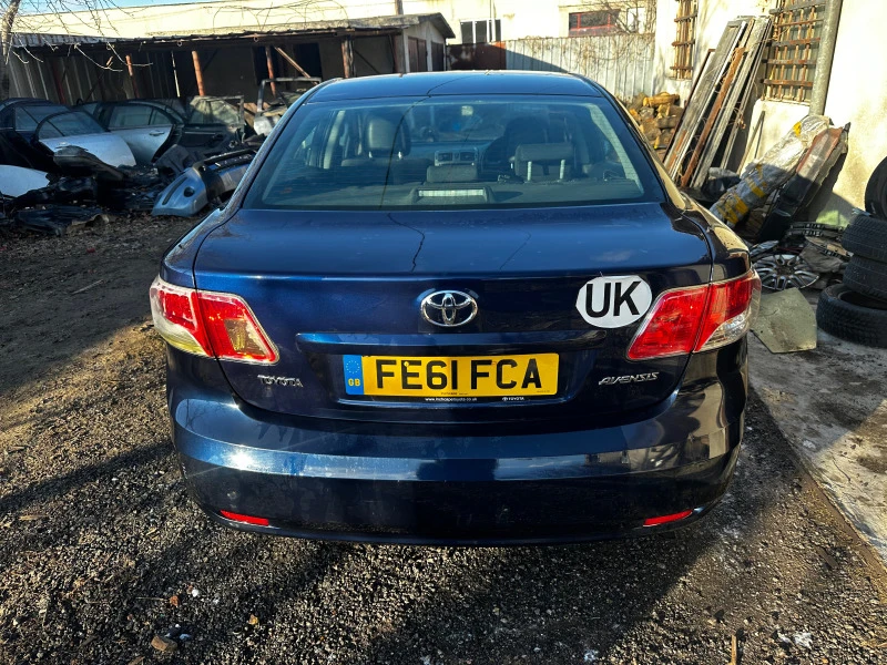 Toyota Avensis 1.8 Valvematic 147к.с АВТОМАТ НА ЧАСТИ, снимка 5 - Автомобили и джипове - 44099019