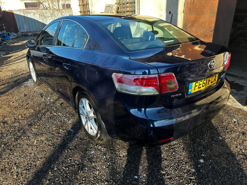 Toyota Avensis 1.8 Valvematic 147к.с АВТОМАТ НА ЧАСТИ, снимка 4 - Автомобили и джипове - 44099019