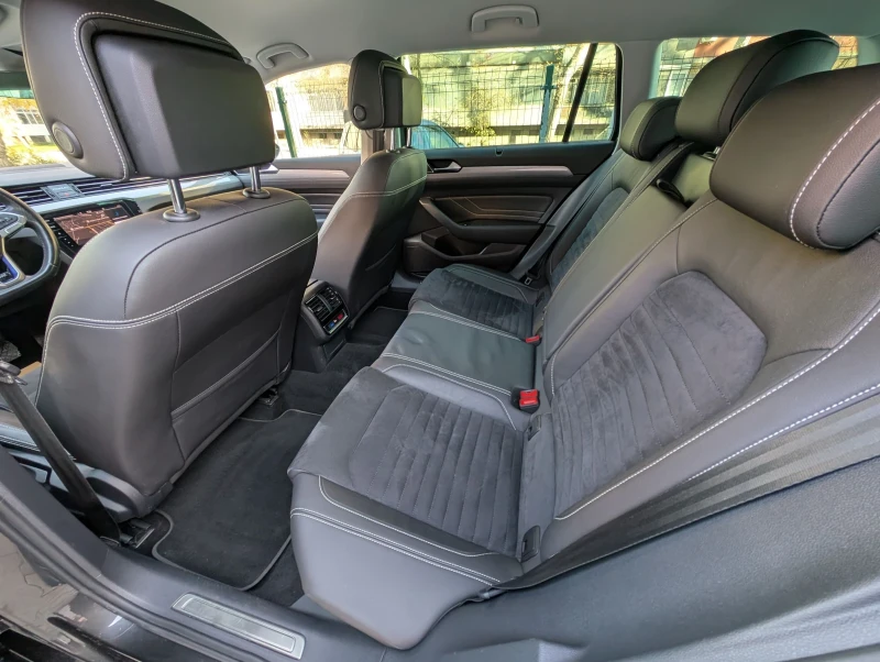 VW Passat GTE Plug-In 218кс.* Digital* IQ Matrix, снимка 10 - Автомобили и джипове - 46697009