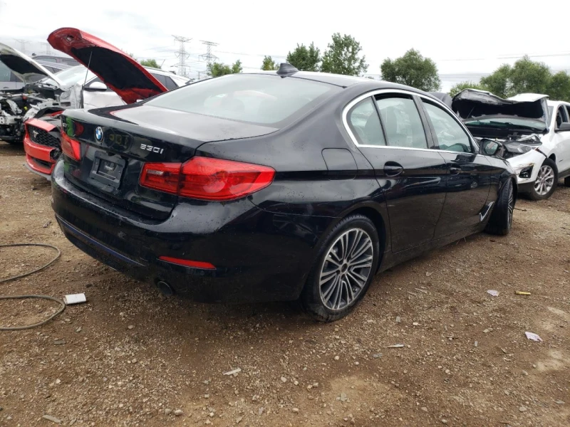 BMW 530 XI, снимка 3 - Автомобили и джипове - 47751877