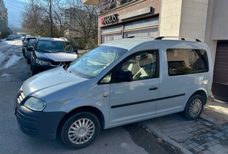 VW Caddy, снимка 3 - Автомобили и джипове - 48086847