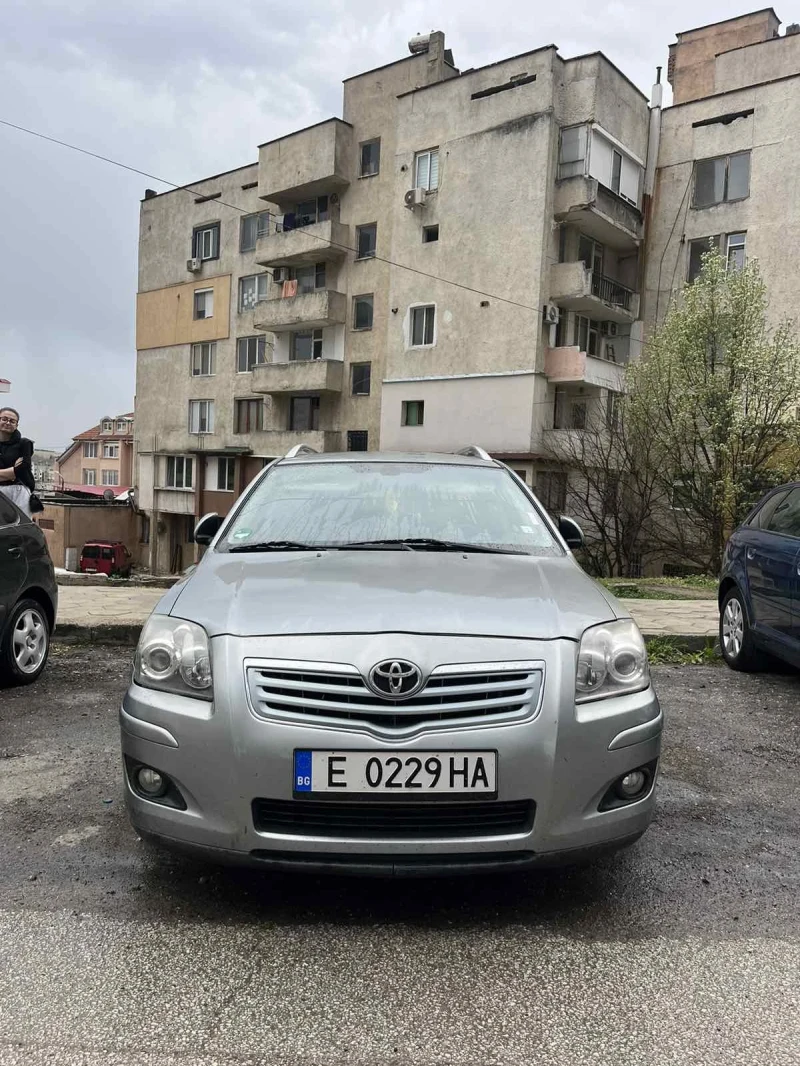 Toyota Avensis 2.0 D4D 126 к.с, снимка 1 - Автомобили и джипове - 49532820