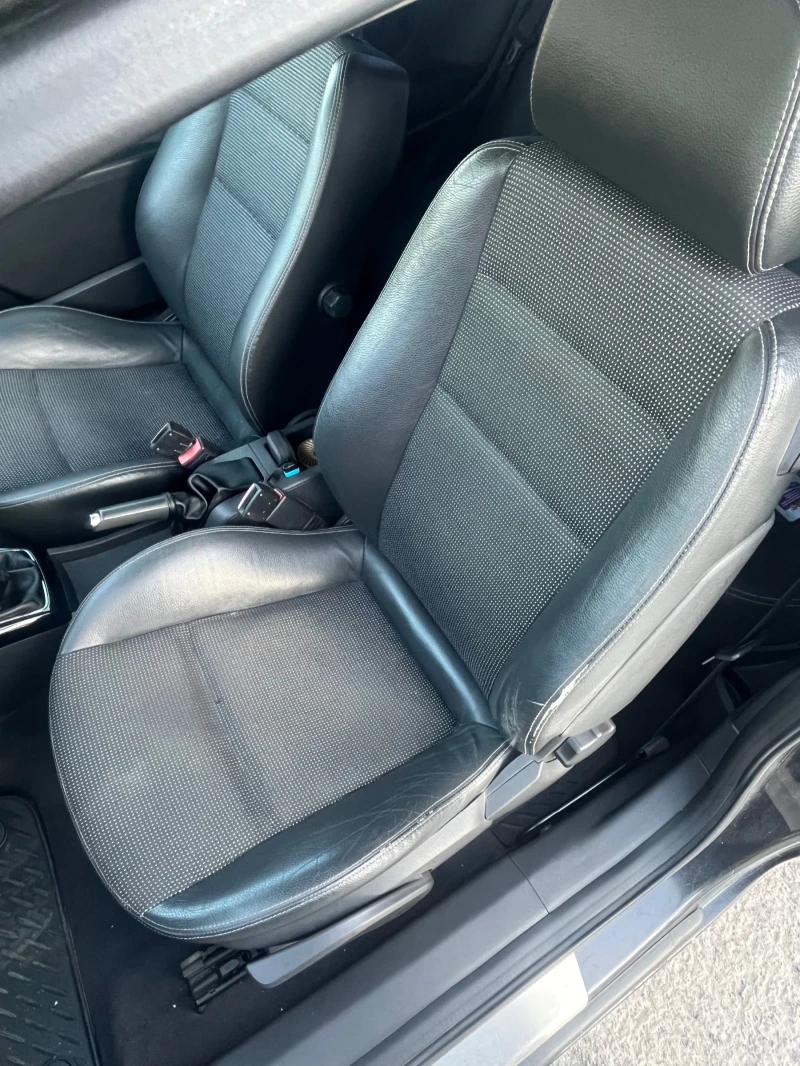 Opel Astra GTC 1.9 150 к.с., снимка 10 - Автомобили и джипове - 52419595