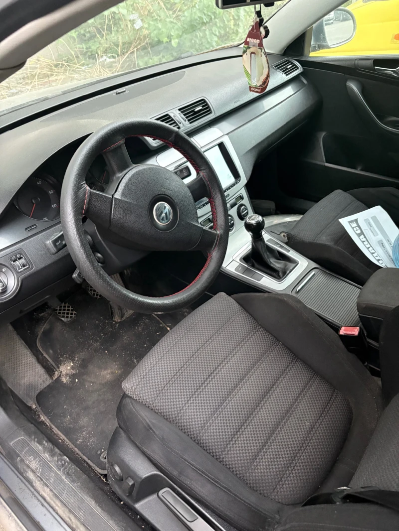 VW Passat, снимка 3 - Автомобили и джипове - 52407796