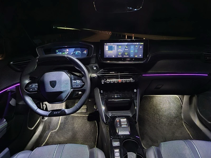 Peugeot 2008 e-2008 GT 54kWh, снимка 9 - Автомобили и джипове - 52443820