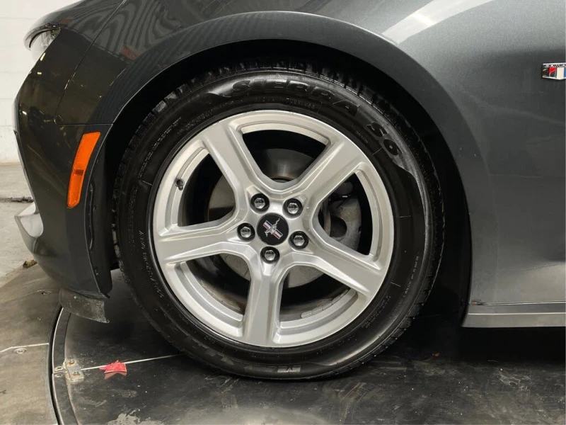 Chevrolet Camaro 1LT Coupe* АвтоКредит* (ЦЕНА ДО БГ), снимка 8 - Автомобили и джипове - 52643160