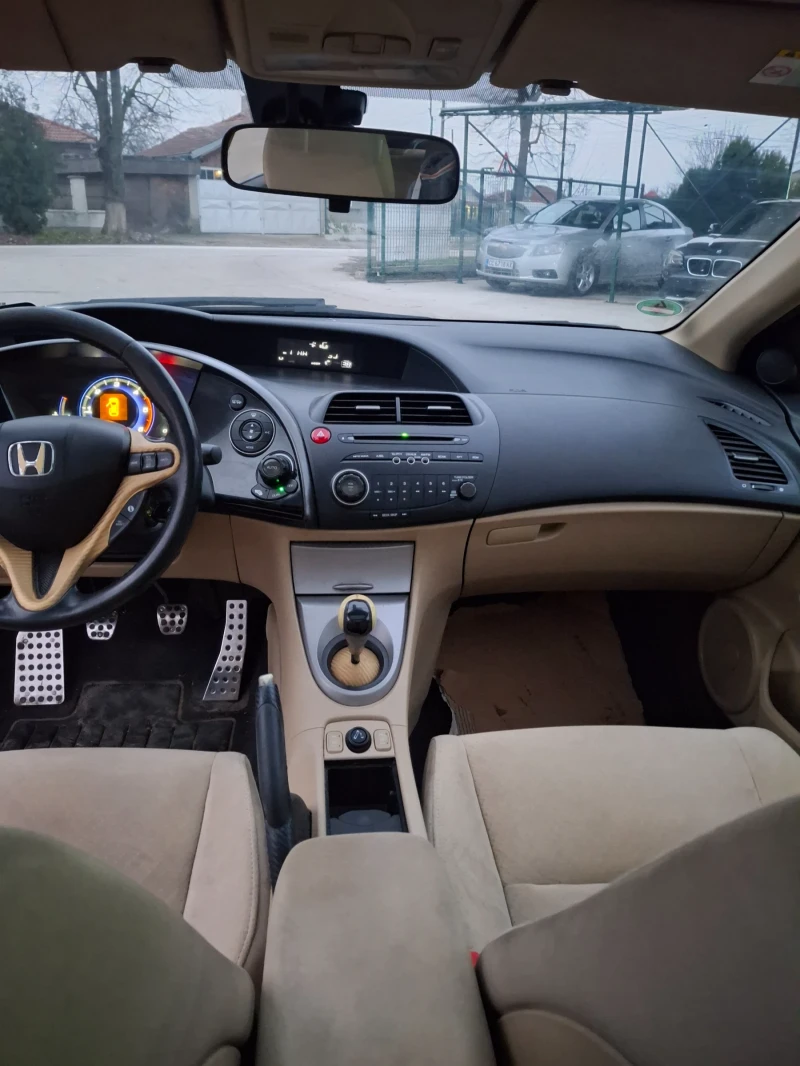 Honda Civic 2.2 I-CTDI 2007, снимка 10 - Автомобили и джипове - 52753563