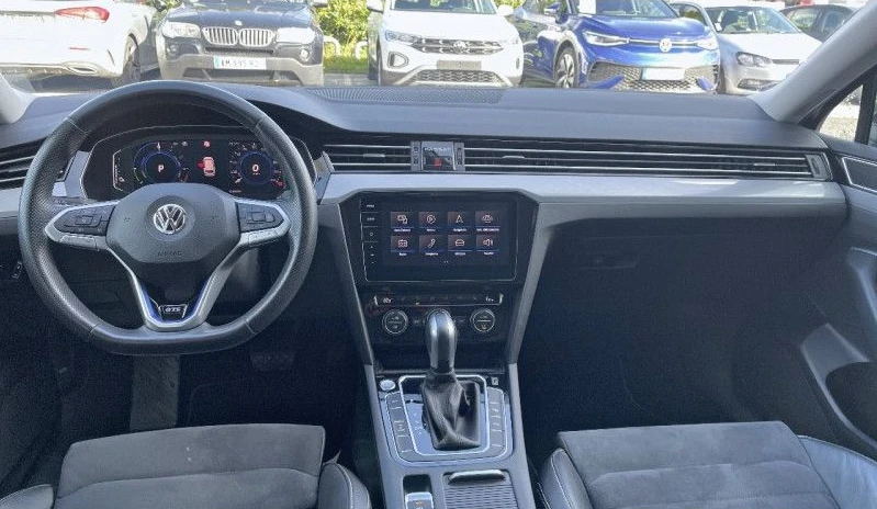 VW Passat GTE Plug-In/Digital/Matrix/Panorama, снимка 5 - Автомобили и джипове - 46697009