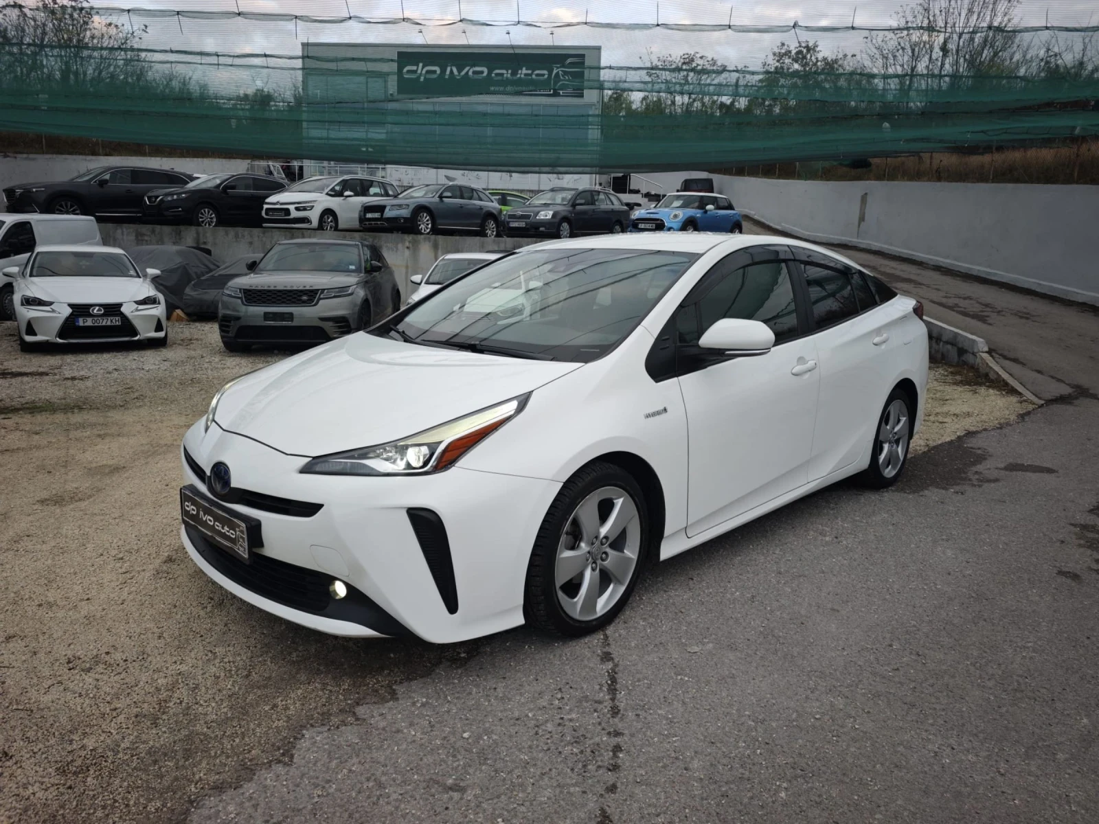 Toyota Prius 4* ФЕЙСЛИФТ* МНОГО ЕКСТРИ* ЕВРОПЕЙСКИ, снимка 1