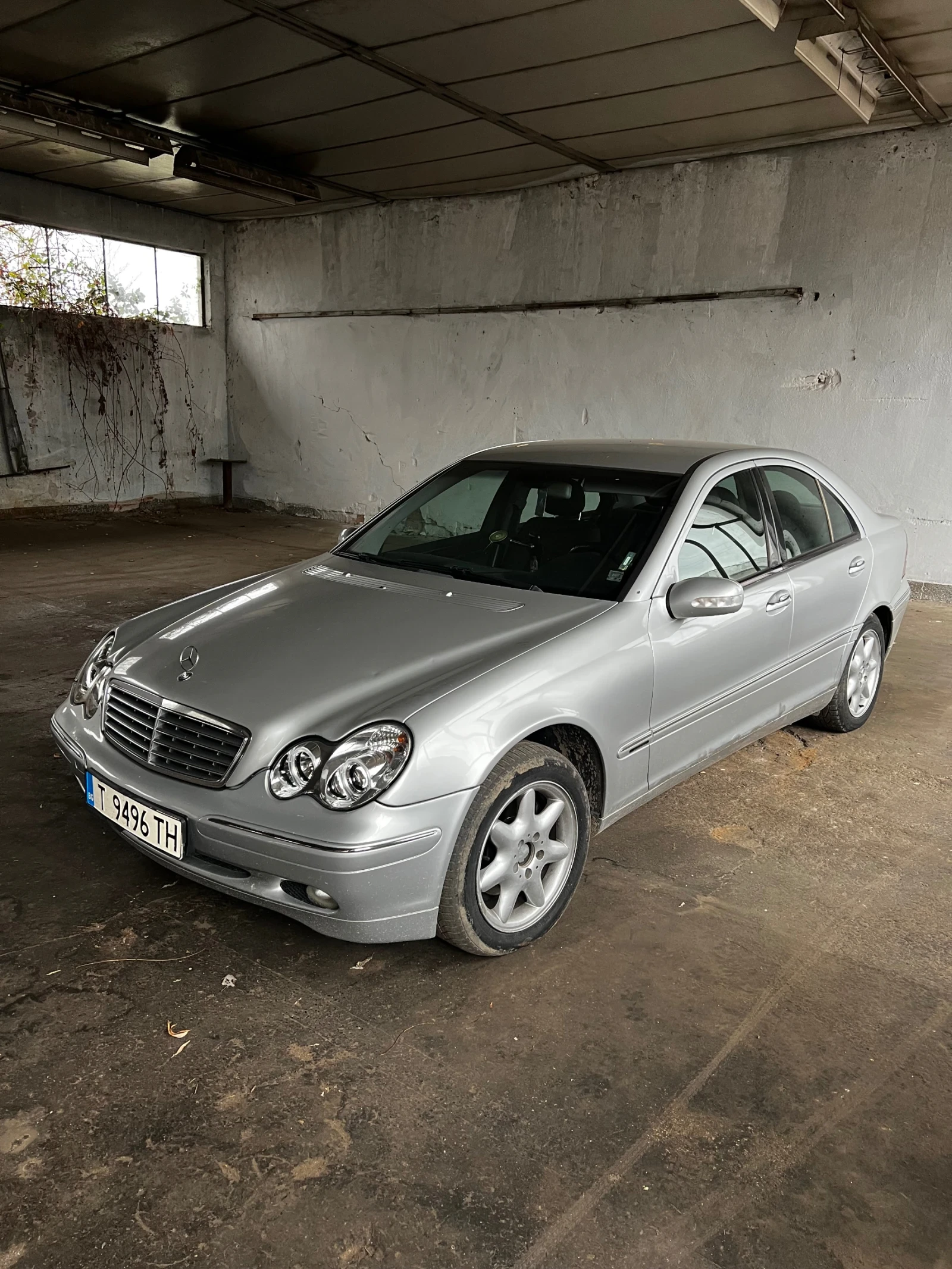 Mercedes-Benz 220, снимка 1