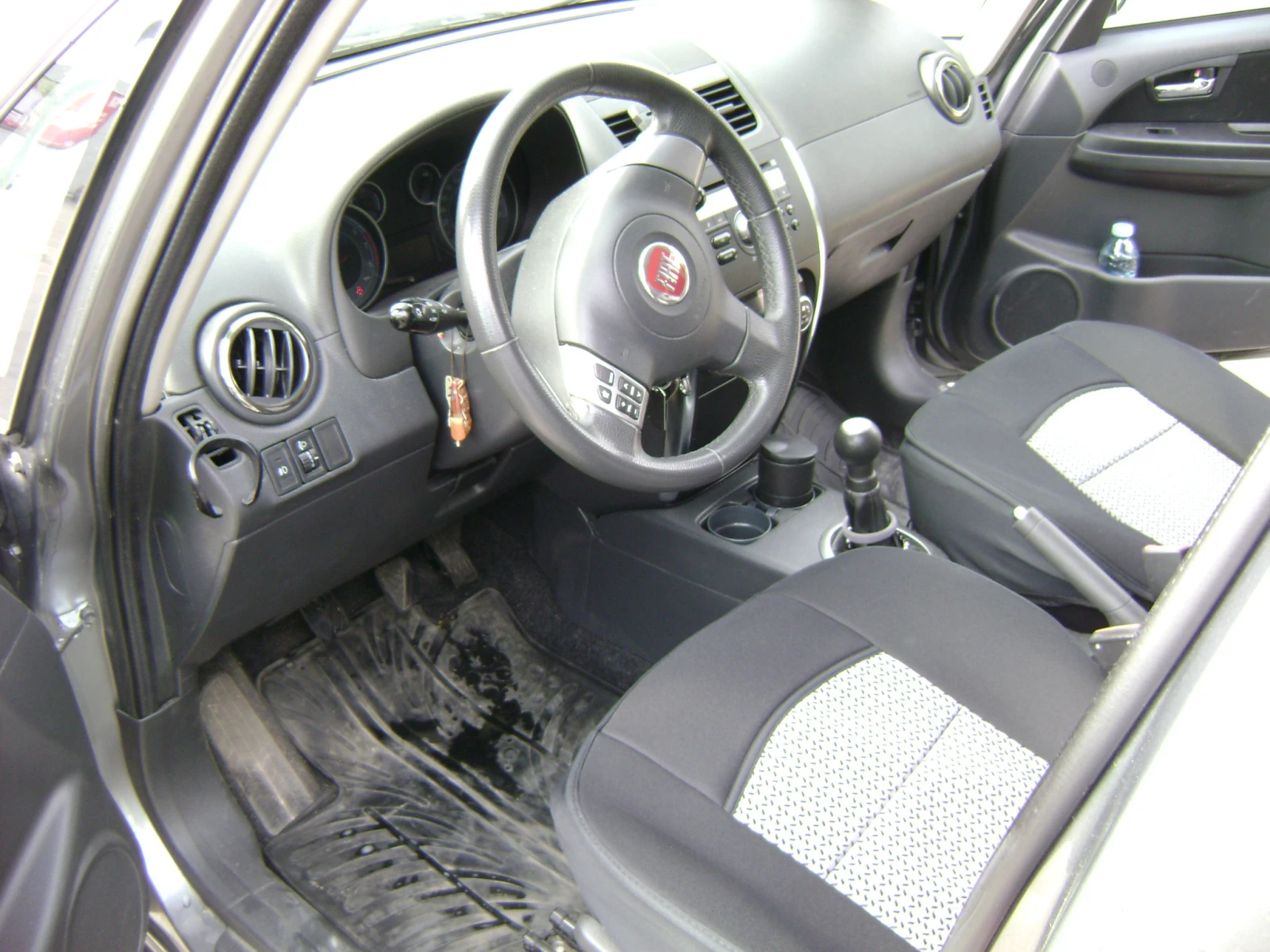 Fiat Sedici  - изображение 6