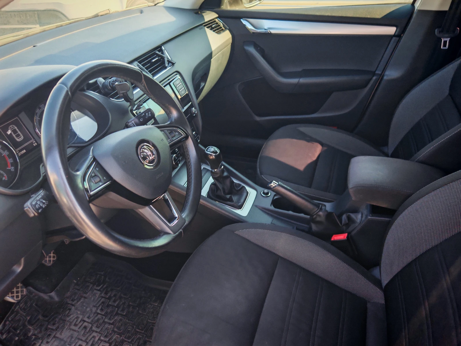 Skoda Octavia  - изображение 7