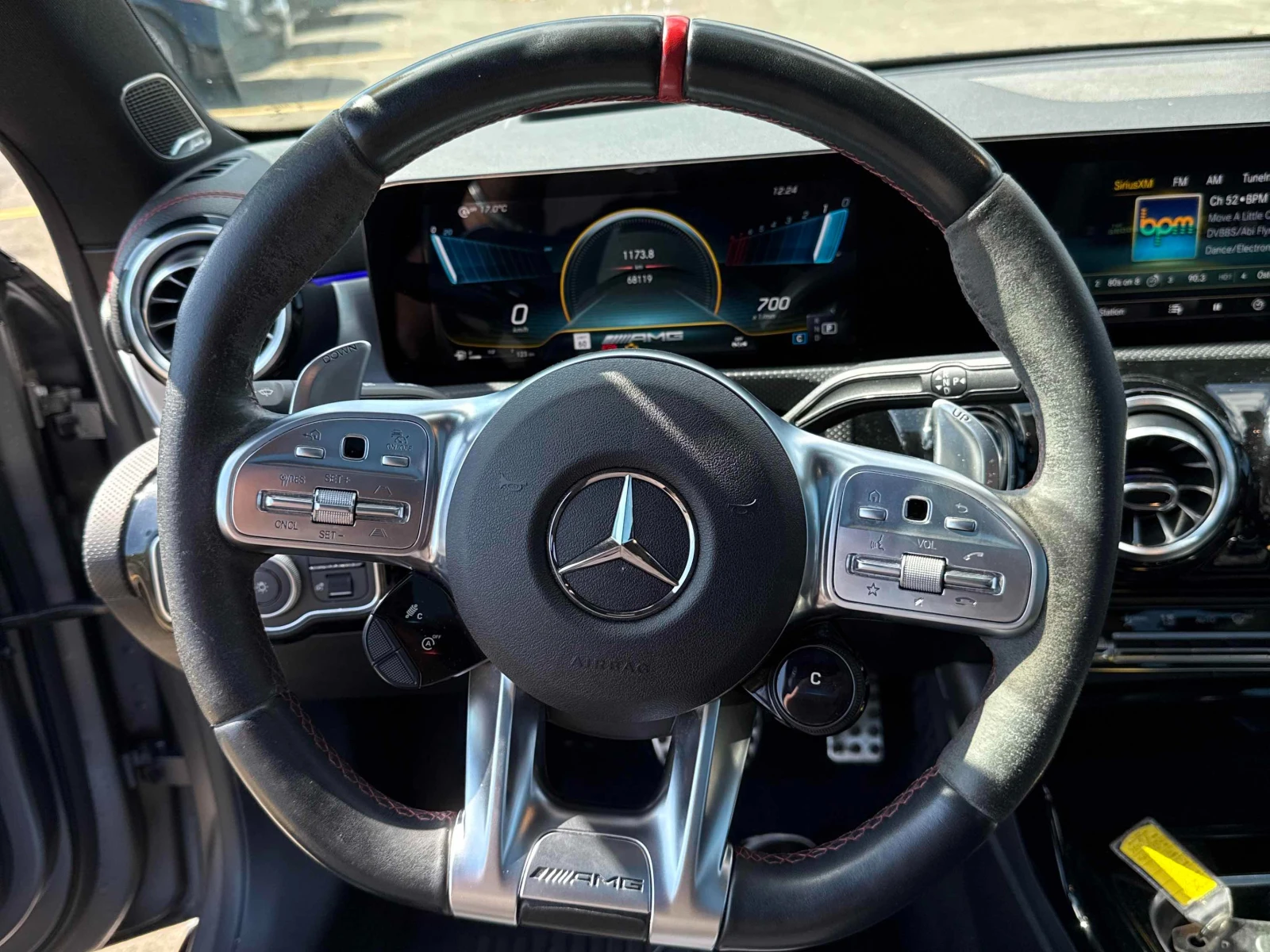 Mercedes-Benz CLA 350 AMG CARFAX * * АВТО КРЕДИТ * *  - изображение 9