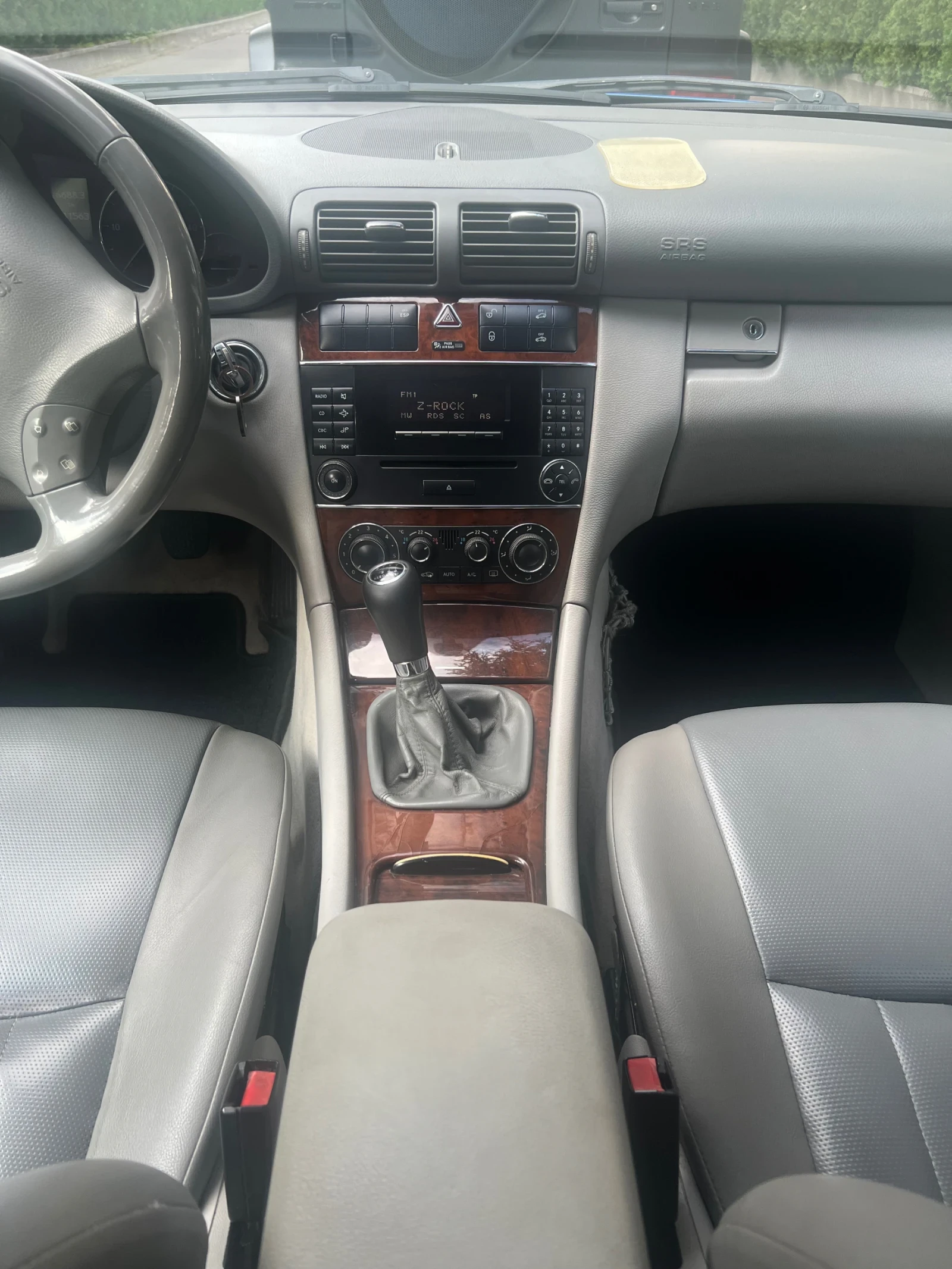 Mercedes-Benz C 220 Комби - изображение 7