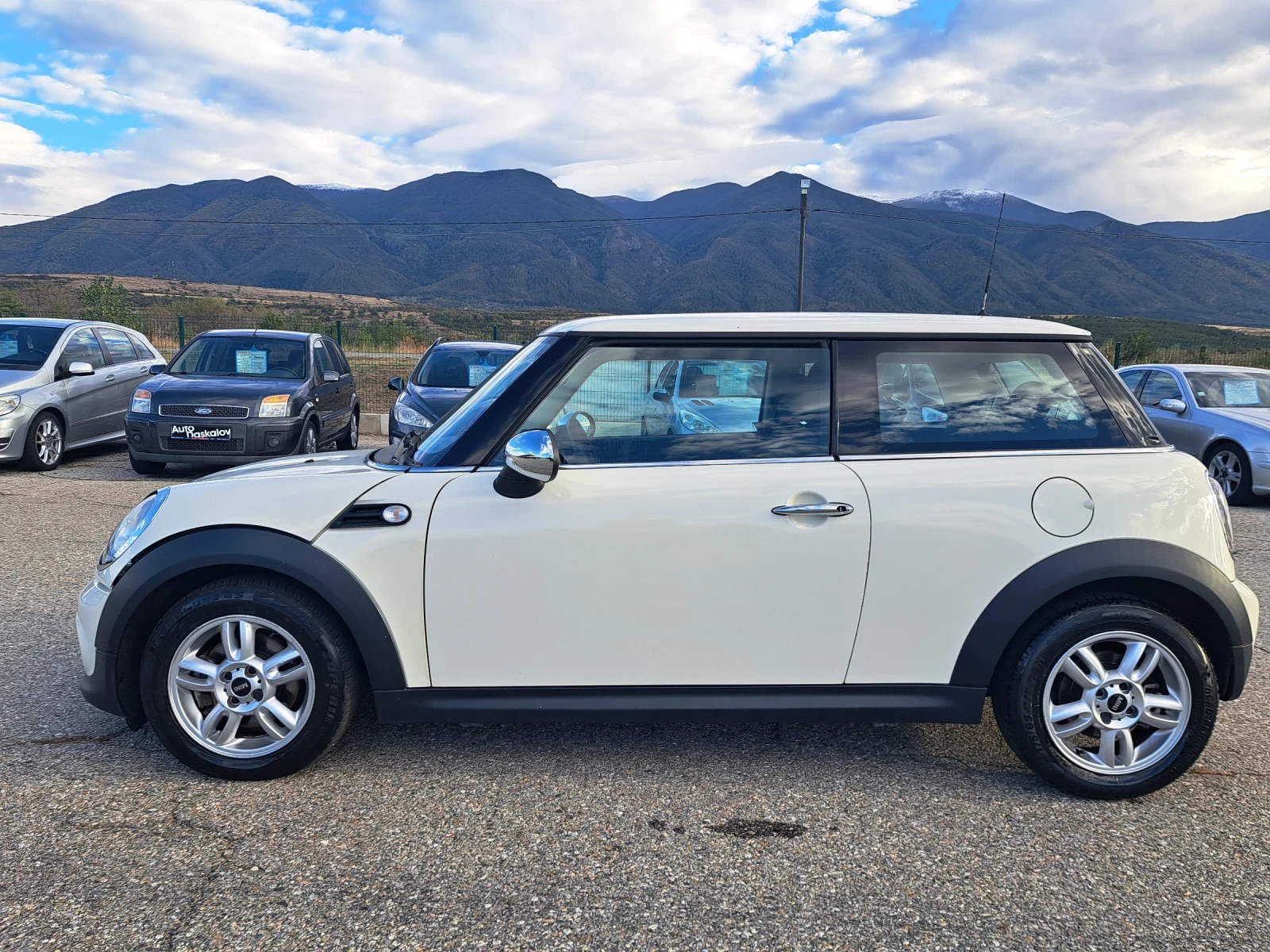 Mini Cooper 1, 6 i - изображение 8