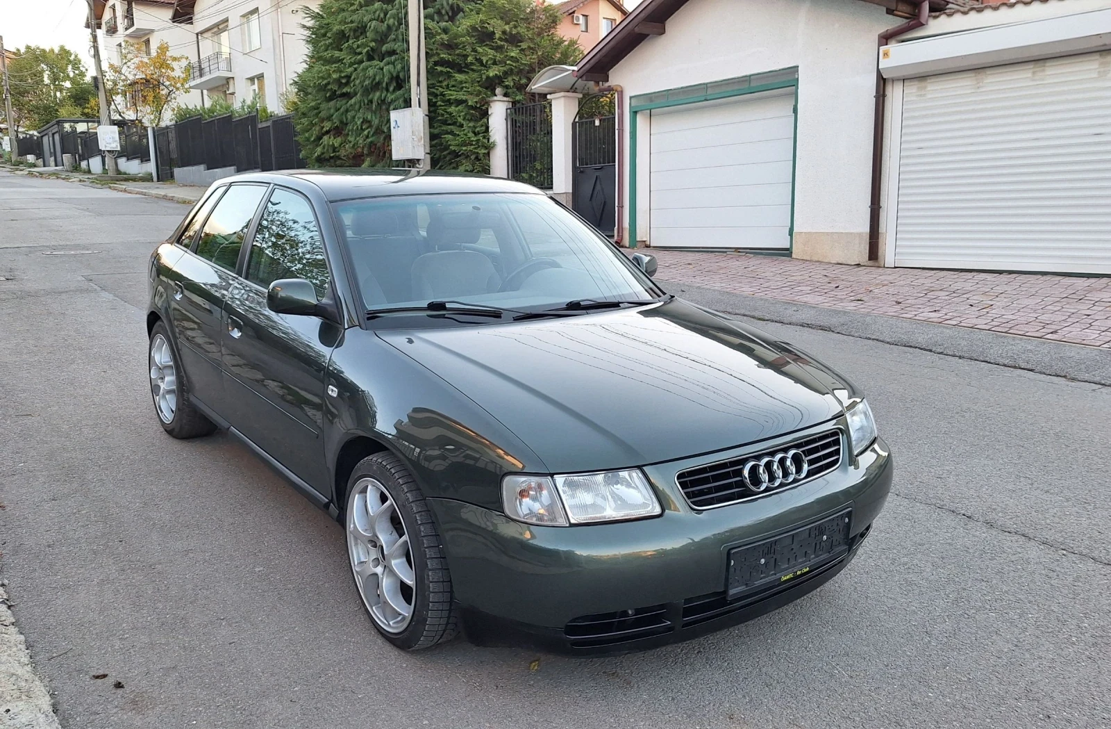 Audi A3 1.8T 150кс Quattro 4 врати Турбо Бензин 4x4  - изображение 5