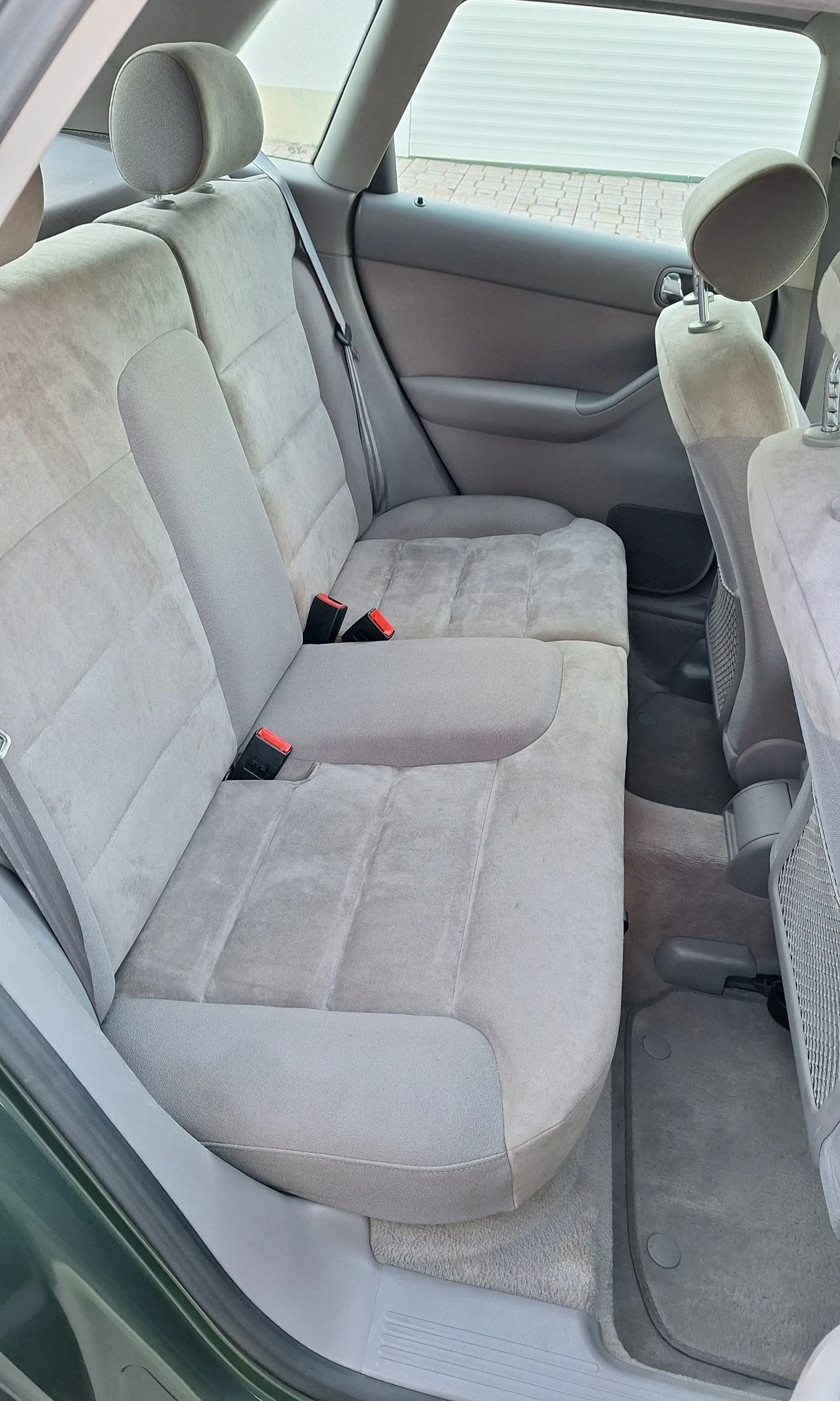 Audi A3 1.8T 150кс Quattro 4 врати Турбо Бензин 4x4  - изображение 8