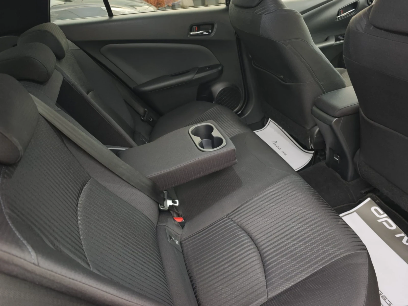 Toyota Prius 4* *  *  | Mobile.bg   11