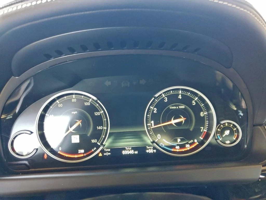 BMW 650 * I GRAN COUPE * CARFAX * ФИНАНСИРАНЕ  - изображение 9