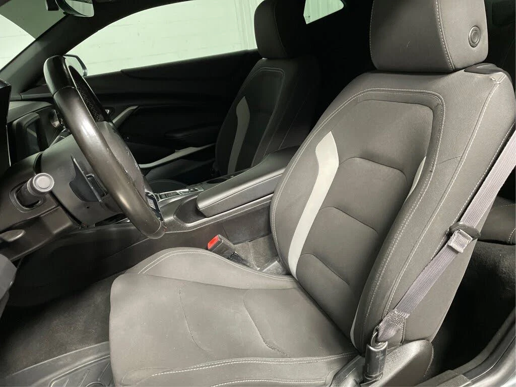 Chevrolet Camaro 1LT Coupe* АвтоКредит* (ЦЕНА ДО БГ) - изображение 9