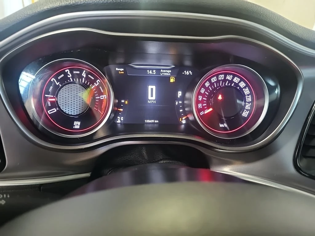 Dodge Challenger * SXT * CARFAX * ���� �� �� | Mobile.bg � ����������� 11