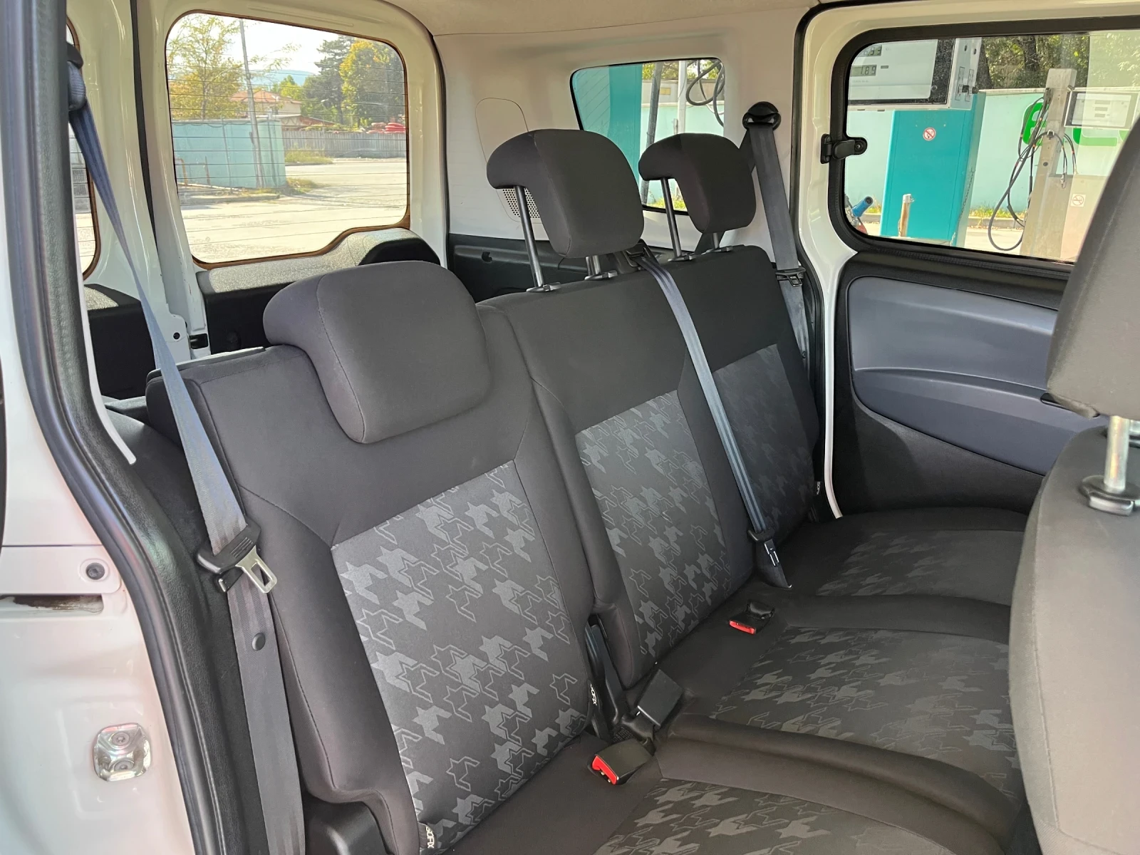 Opel Combo 1.4T/�����. �� �������� | Mobile.bg � ����������� 13