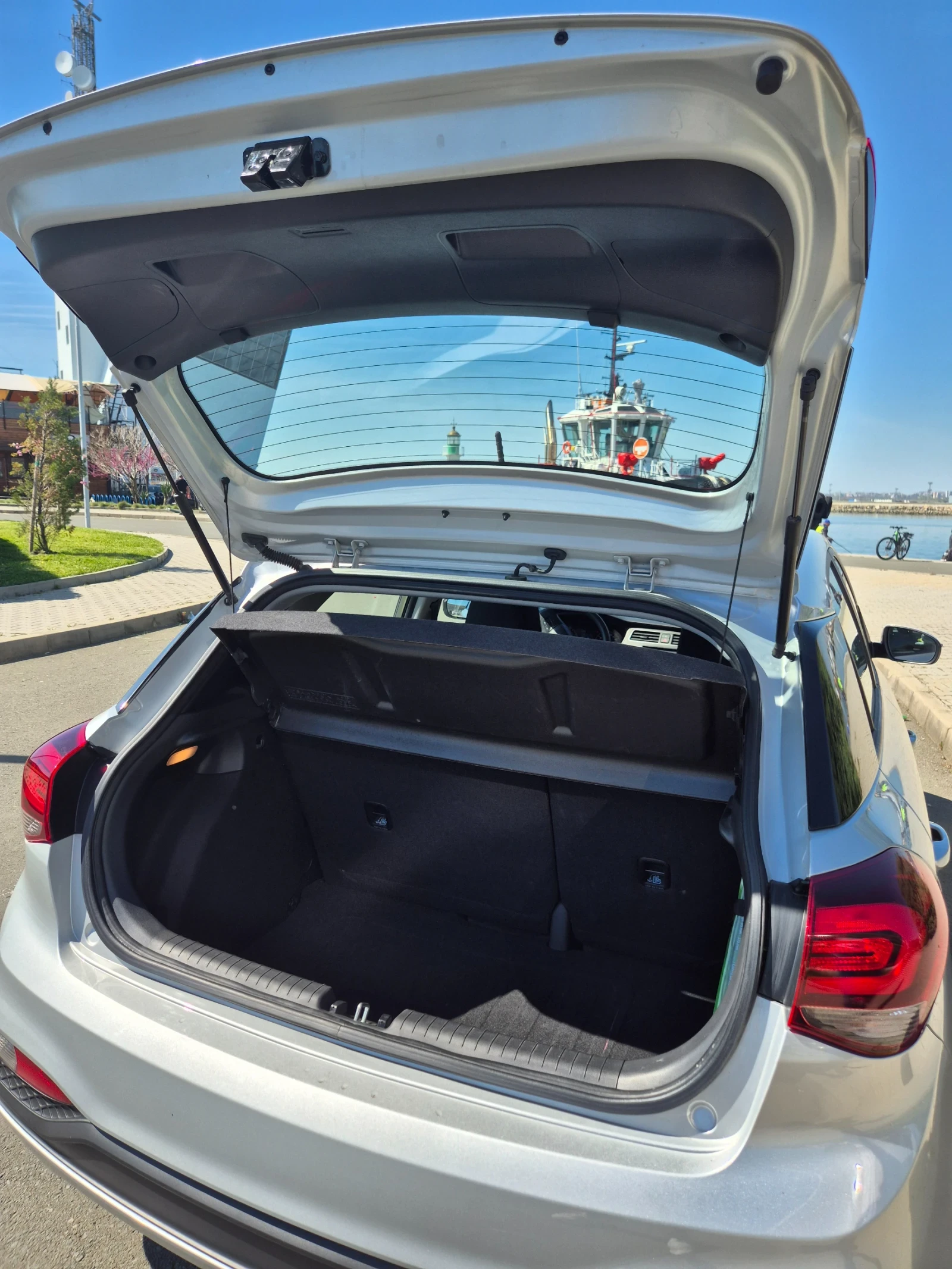 Hyundai I20, снимка 7 - Автомобили и джипове - 53852977