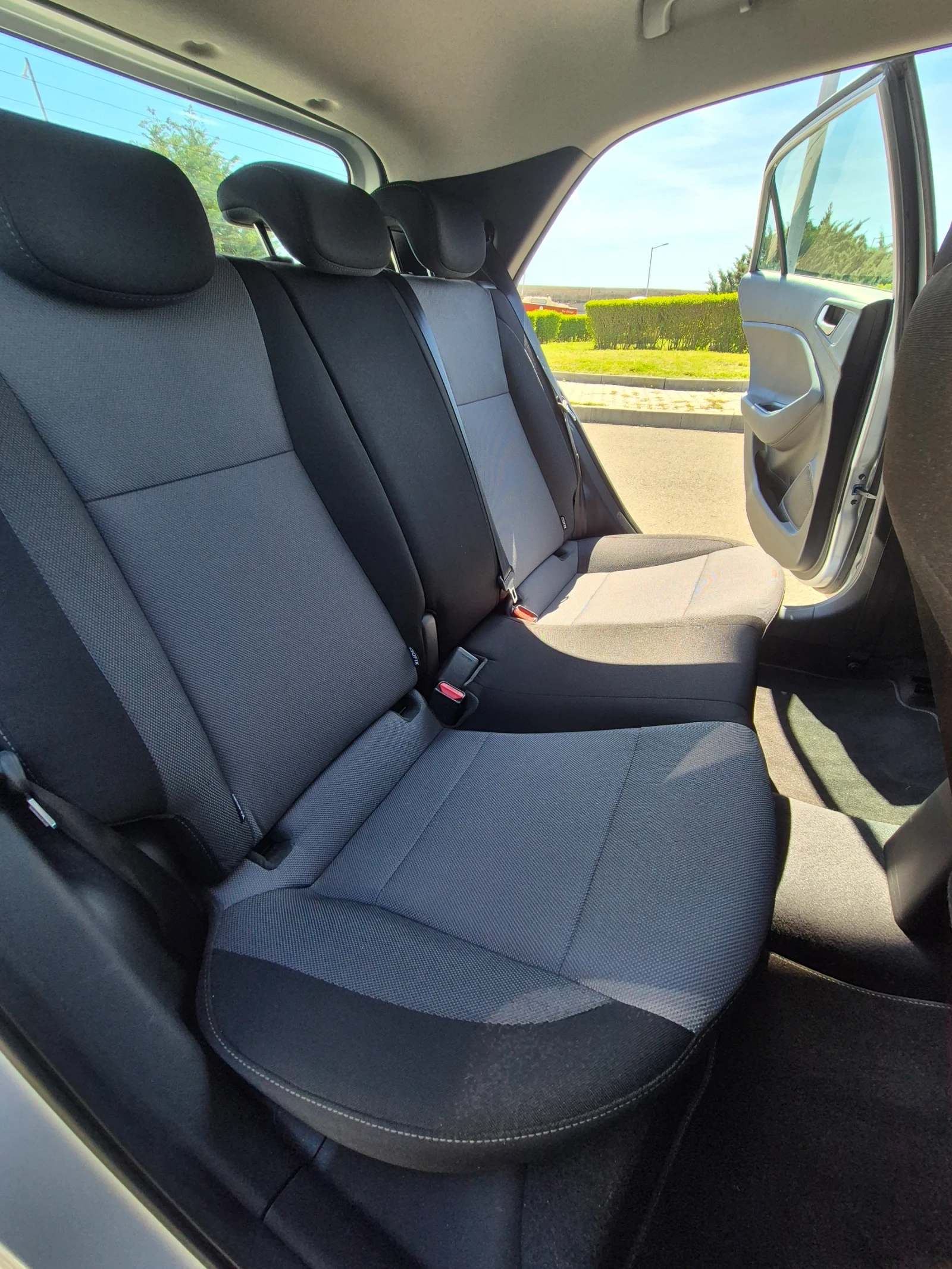 Hyundai I20, снимка 9 - Автомобили и джипове - 53852977