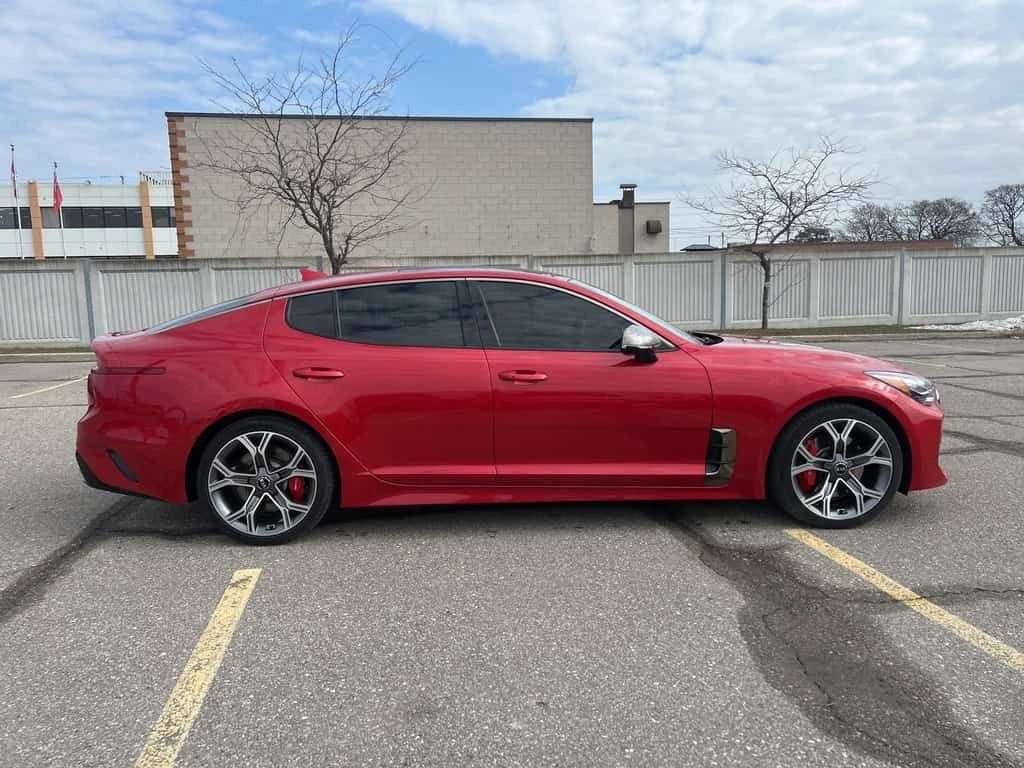 Kia Stinger * GT Limited AWD * CARFAX * ЦЕНА ДО БГ, снимка 6 - Автомобили и джипове - 53859020