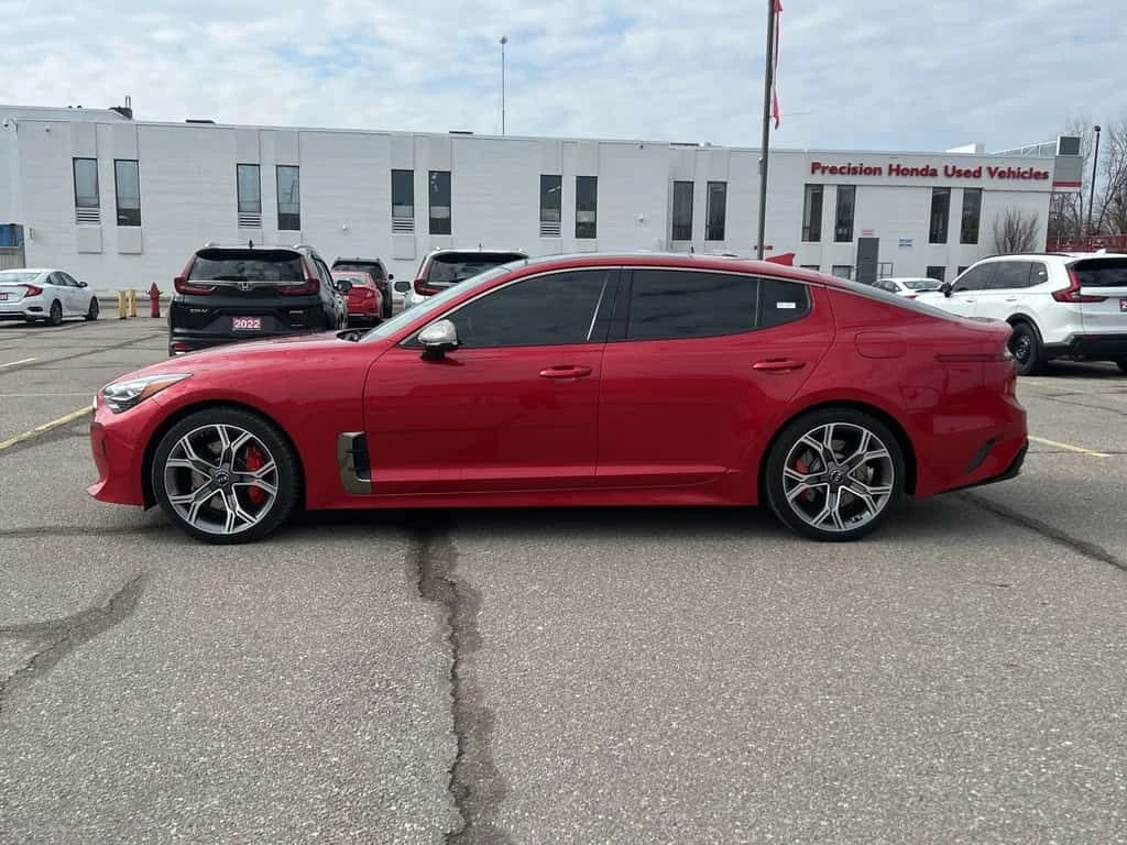 Kia Stinger * GT Limited AWD * CARFAX * ЦЕНА ДО БГ, снимка 2 - Автомобили и джипове - 53859020
