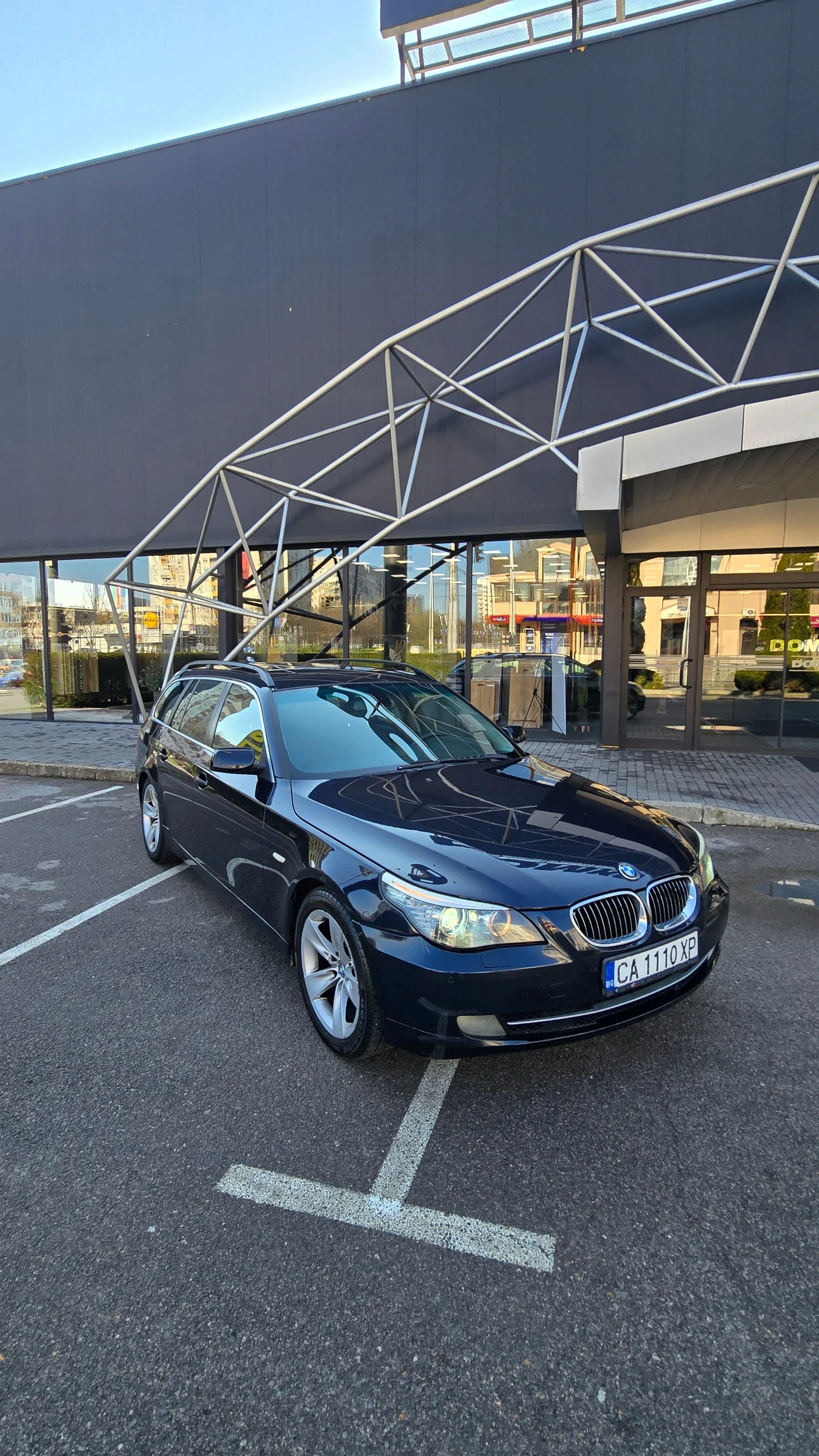 BMW 530 SAT, снимка 4 - Автомобили и джипове - 54103351