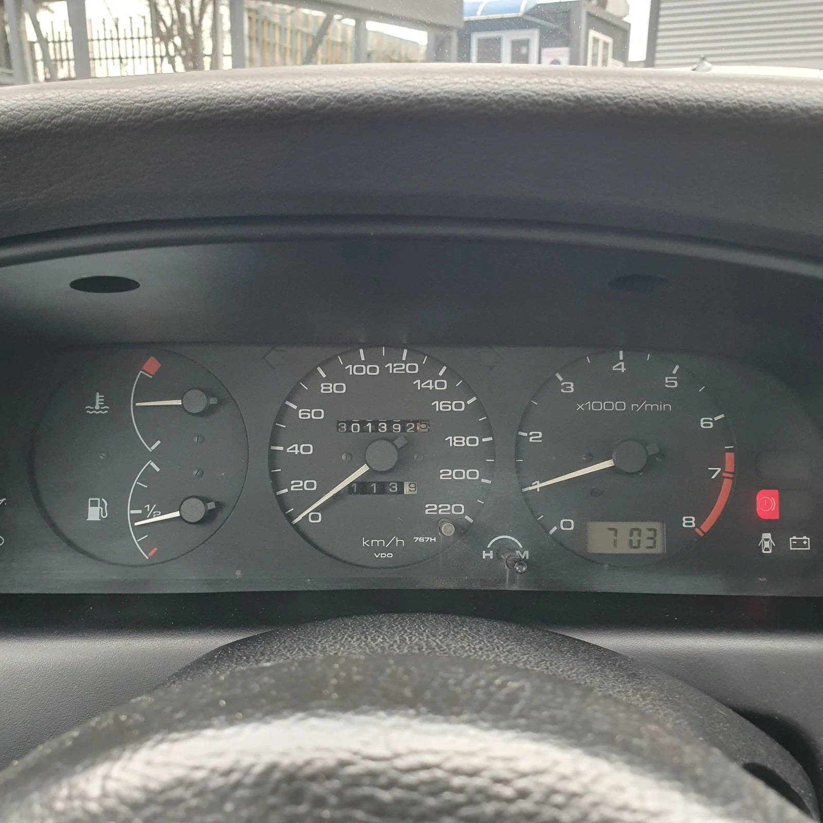 Nissan Primera 1.6 16V Газ/Бензин, снимка 12 - Автомобили и джипове - 54153518