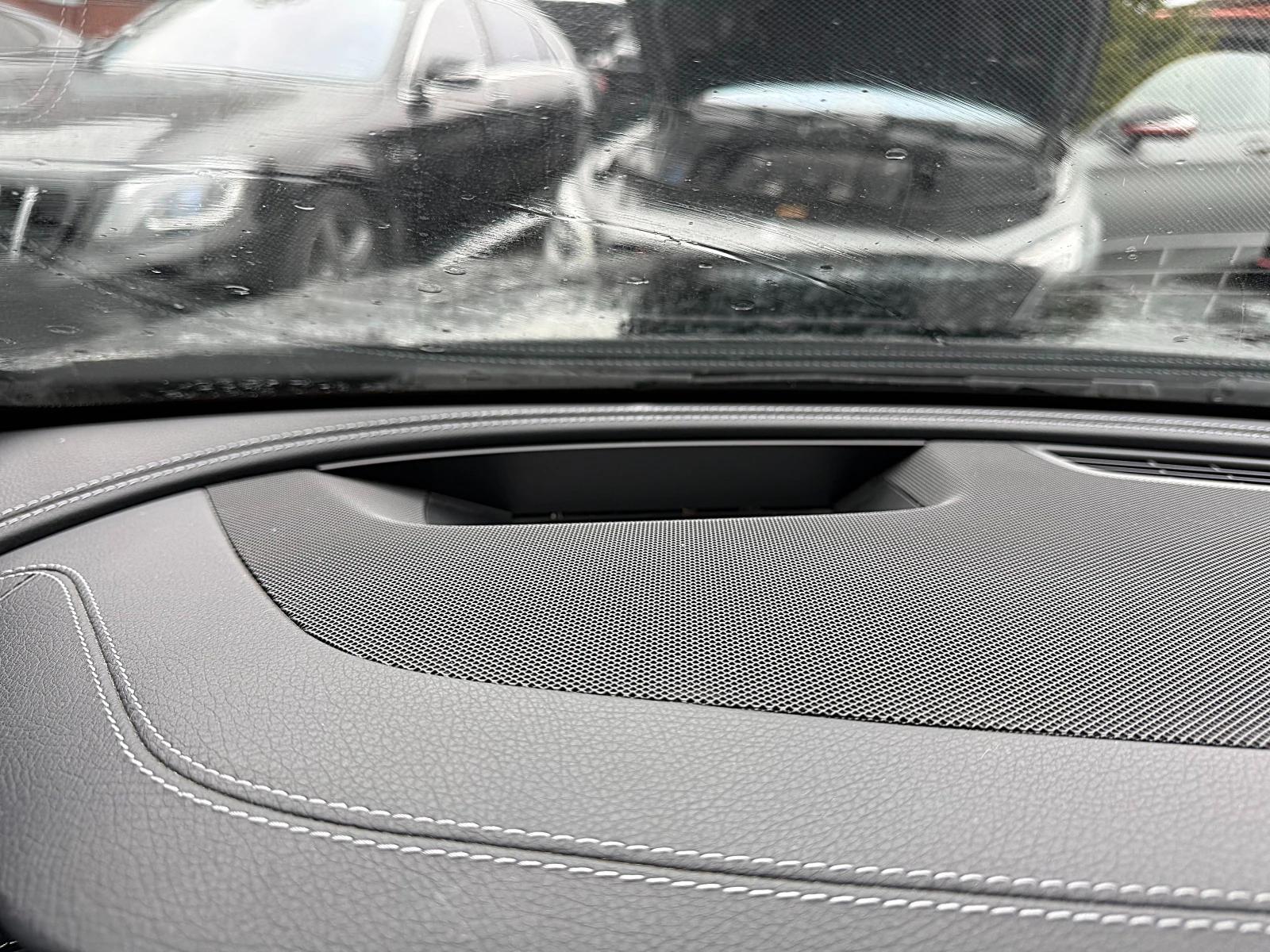 Mercedes-Benz E 220 AMG OPTIK-HEAD UP-360KAMERI-����������-��������!!! | Mobile.bg � ����������� 10