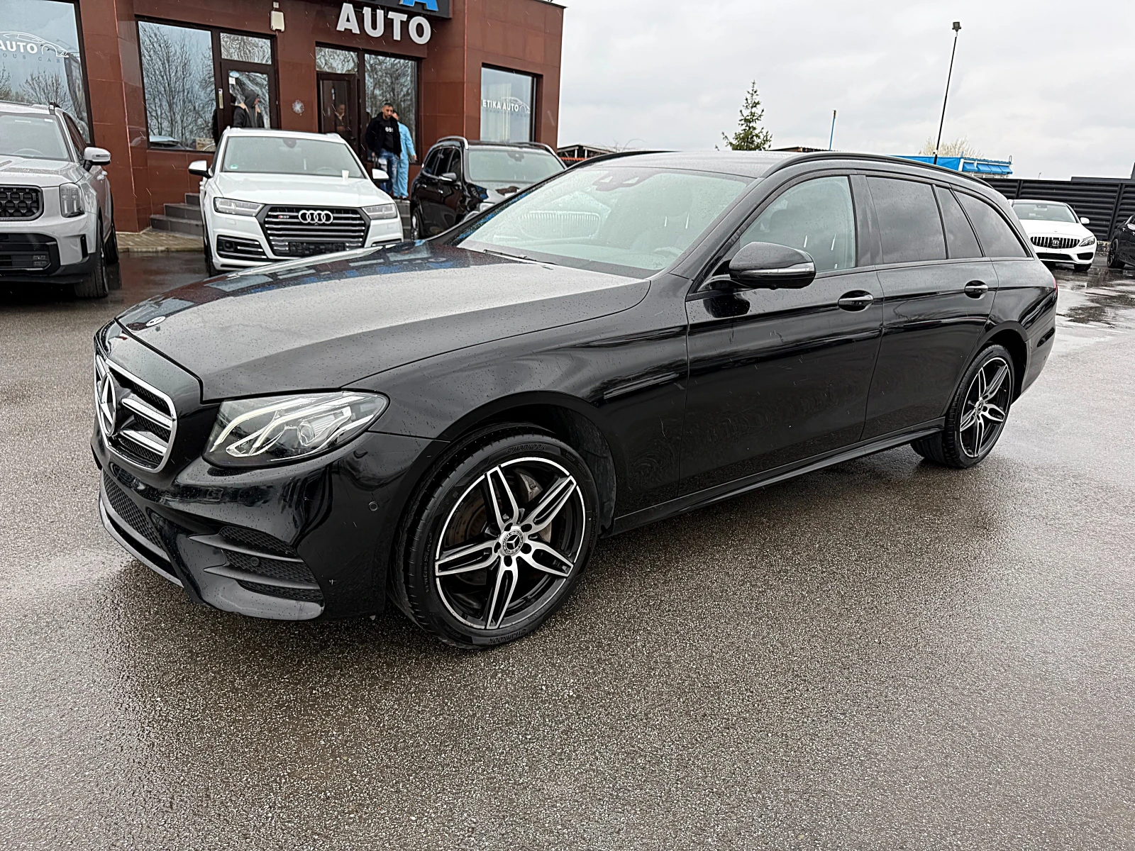 Mercedes-Benz E 220 AMG OPTIK-HEAD UP-360KAMERI-����������-��������!!! | Mobile.bg � ����������� 3