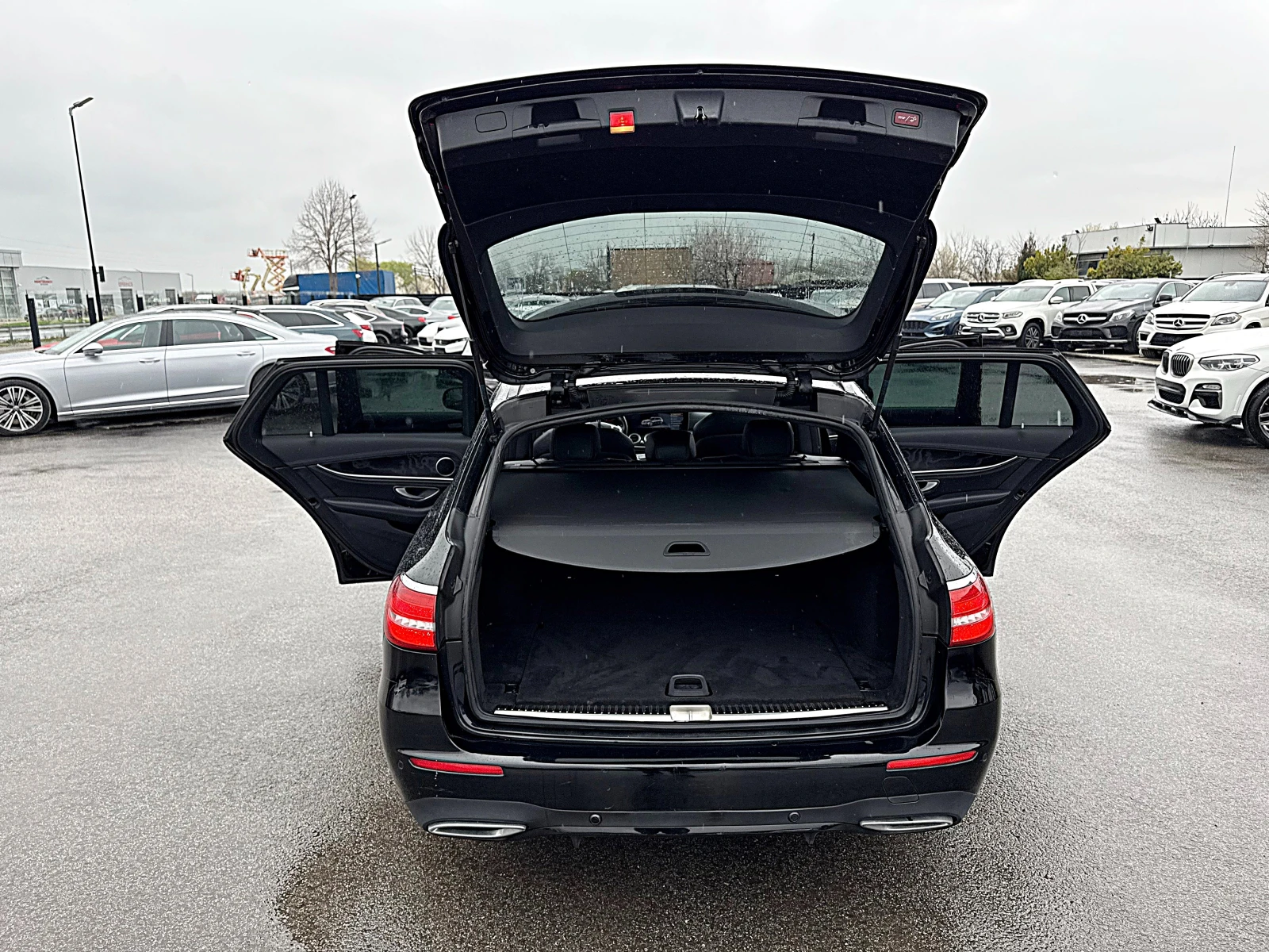 Mercedes-Benz E 220 AMG OPTIK-HEAD UP-360KAMERI-����������-��������!!! | Mobile.bg � ����������� 16