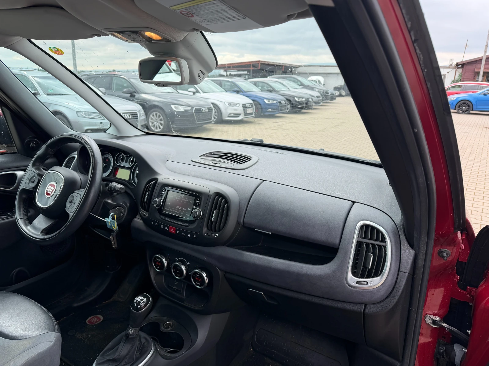 Fiat 500L 1.3MJET AVTOMAT/NAVI 6+ 1 EURO 5, снимка 10 - Автомобили и джипове - 54594836